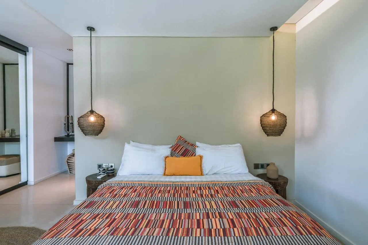 Villa Bull House Amazing 6 Bedrooms Contemporary Villa In Seminyak 0*, 세미냑 인도네시아