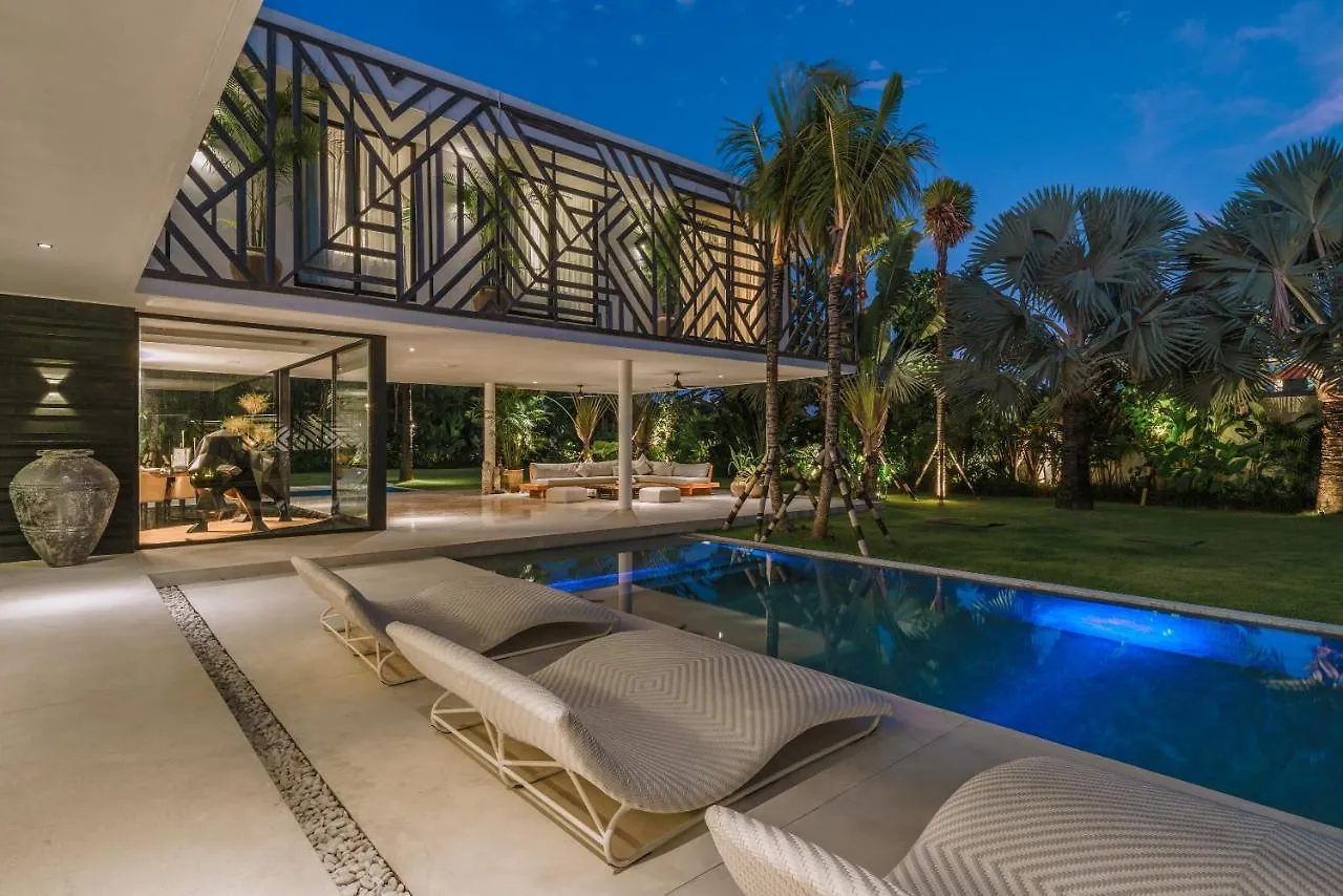 Villa Bull House Amazing 6 Bedrooms Contemporary Villa In Seminyak 0*,